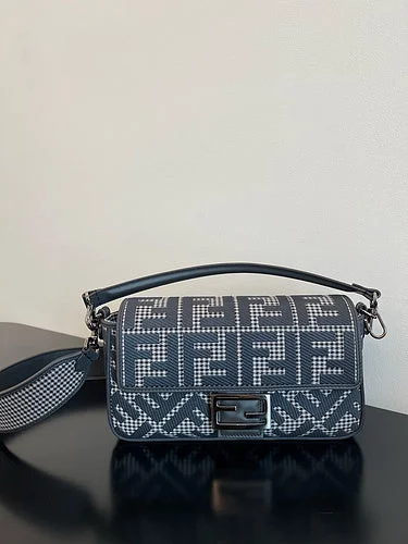 BC - FENDI BAGS - 1373