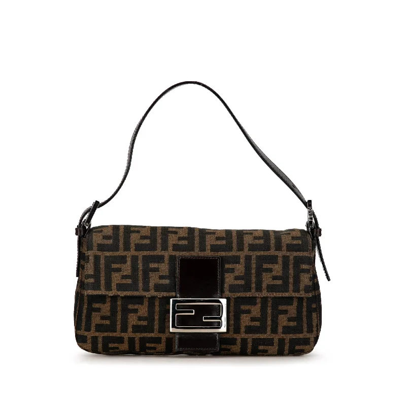 Fendi Zucca Canvas Baguette (SHG-AQHo7D)